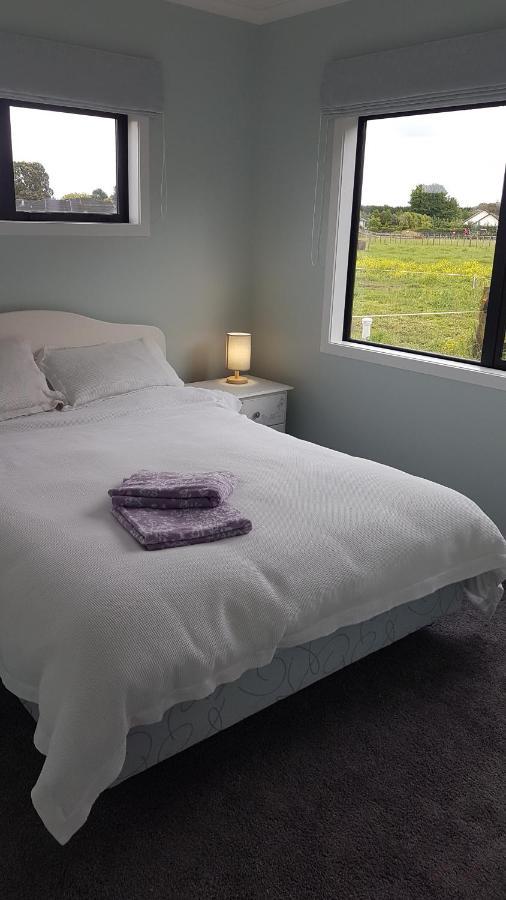 Aberdeen Cottage With Hobbit House Sleep-Out Tamahere Экстерьер фото